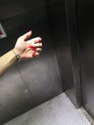 -苏彩·皮肤管理美甲美睫