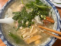 -德致祥云南过桥米线(云天小苑店)