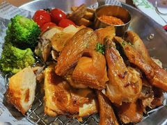 -埠口精酿夜景餐酒吧· BREWPORT BISTRO(长嘉汇重庆之眼店)