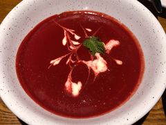 -JINNS锦时 steak&pizza(浸信会礼拜堂旧址店)