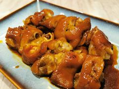 碳烤酱汁猪手-皇后餐厅-煲仔·小菜·打边炉(古北店)