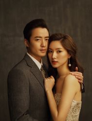 -雪中彩影婚纱摄影·微光艺术中心