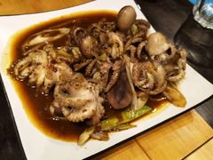 -臻鲜燕海鲜融合餐厅(金陵style店)