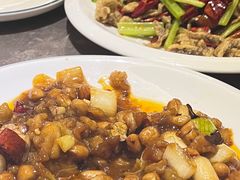 -闫府私房菜·老字号(恒隆店)