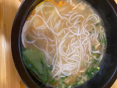 -勺子米线·云南传统小吃市集(四方街店)