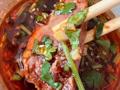 -康美味烧鸡卤肉店(中铁三局集团坞城小区店)