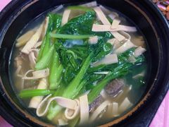-阿隆煲店(秀仁苑店)