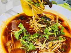 -辣盆盆麻辣小龙虾(哈尔滨总店)