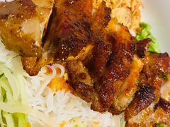 香茅烤鸡肉捞檬粉-美奈小馆·越南料理(中航城君尚购物中心店)