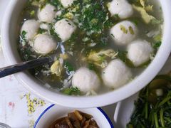 -丹水桥地锅鱼·翘嘴鲌·地方特色全鱼宴(丹江口大坝店)
