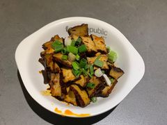 -粉吖吖·邵阳米粉(体育西路店)