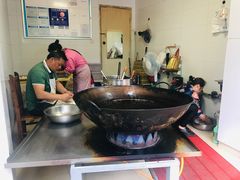 -邓记新一代糖油果子(四川煤管局供销公司职工宿舍店)
