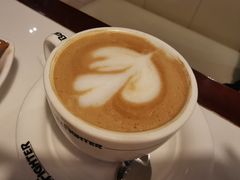 卡布奇诺-爱丽丝牛排西餐厅(光谷步行街店)