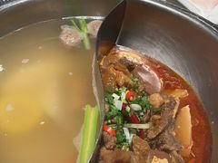 特色牛腩鸳鸯锅-左庭右院鲜牛肉火锅(环球港店)