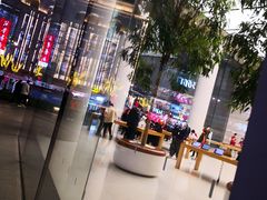 -Apple零售店(济南恒隆广场店)