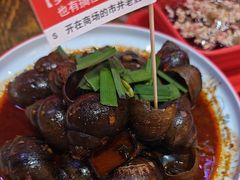 -老闵田螺馆·南昌特色小炒(梦时代店)