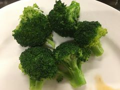 -三英温泉度假酒店-自助餐厅