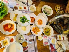 -紫霞门韩国料理烤肉(深南东路店)