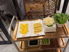 -七欣天香辣蟹火锅(闵行浦江欢乐颂店)