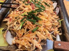 -宏兴烤鱼山庄(宣恩总店)