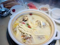 -小骨煲金华砂锅(转塘金街美地店)