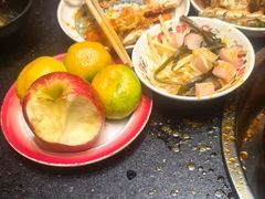 -沸炉重庆老火锅(军事博物馆店)