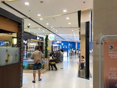 -沃尔玛(前山店)