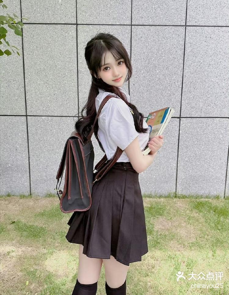 放学后的女生制服穿搭校花上课又很忙