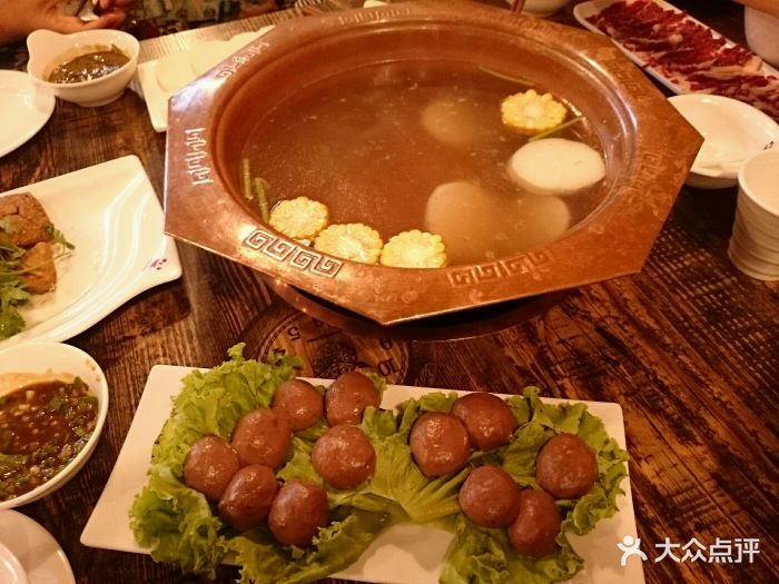 四爷潮汕牛肉特色火锅图片