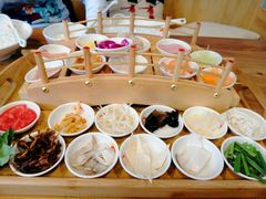 -双桥园·云南过桥米线(古城南门店)