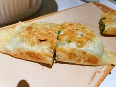 煎饼盒子-关东小磨东北菜(漕河泾印象城店)