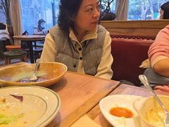 -玛格萝妮比萨屋(四平店)