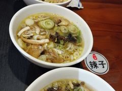 -艳阳天民俗村(公园路店)