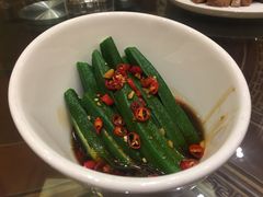 秋葵-万重锦·人文川菜馆(骡马市店)