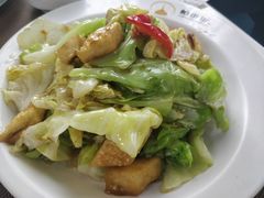包包菜炒馕丁-帕米尔食府(白云观店)
