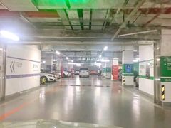 -虹桥天地-停车场