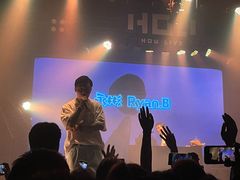 -HOU LIVE(下沙店)
