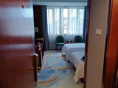 -香榭丽酒店(海宁皮革城店)