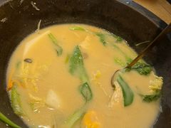 -咕嘟草帽鱼·牛奶一样的鲜鱼汤(天鹅湖万达广场店)
