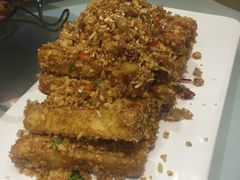-铜锣湾·有麝自然香(渝北财富中心店)