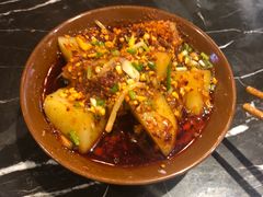 -巴四老城区炭火蛙锅(张江店)