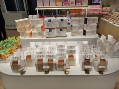 -好利来(曲江龙湖店)