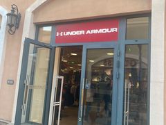 -UNDER ARMOUR(新燕莎奥莱店)