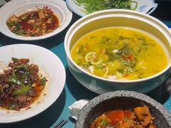 -呷湘厨·鱼汤捞饭·剁椒鱼头·湘菜(国家会展中心店)
