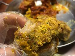 -BHC炸鸡(明洞总店)