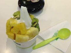 三佰瑞冻酸奶店(西直门凯德MALL店)-三佰瑞冻酸奶(凯德MALL店)