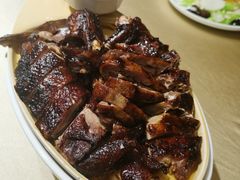 -八府香鸭·啫啫煲(华山路店)