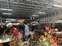 -四川小胡子海鲜(丁村万人海鲜广场店)