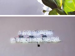 -UNI UNI(环亚凯瑟琳店)