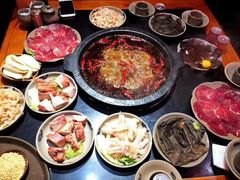 -白乐天毛肚火锅馆(解放碑店)